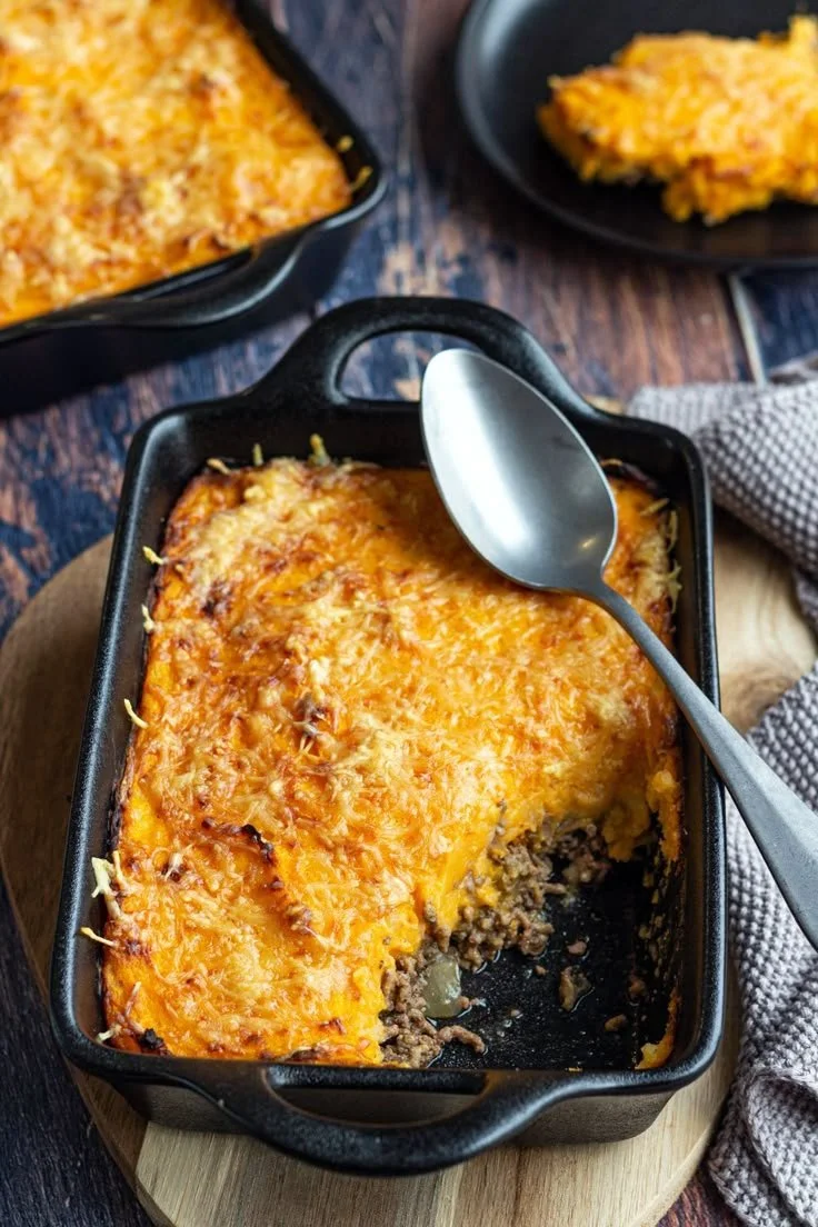 Hachis Parmentier au Potimarron, un plat savoureux à base de courge et purée de pommes de terre.